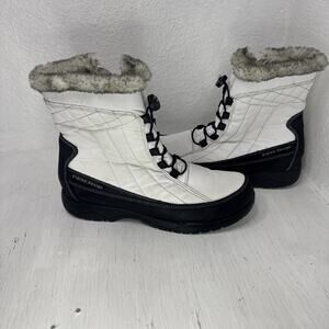 Alpine Designs Women’s White & Black Snow Boots w/Faux Fur Trim Side Zip Size 10